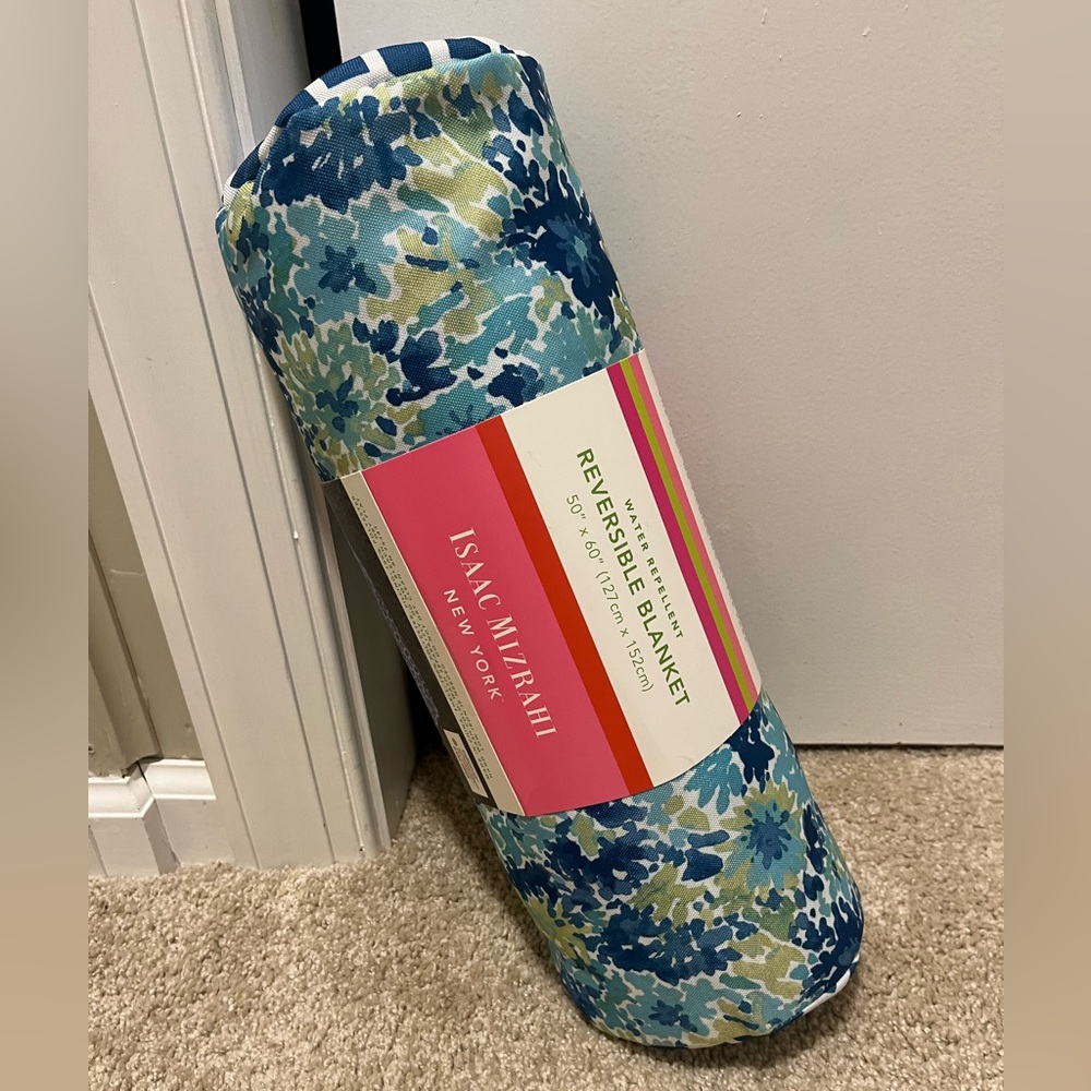 Isaac Mizrahi reversible outdoor picnic blanket
